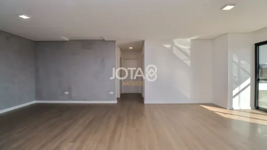 Apartamento com 2 Quartos para alugar, 110m² no Santo Inácio, Curitiba