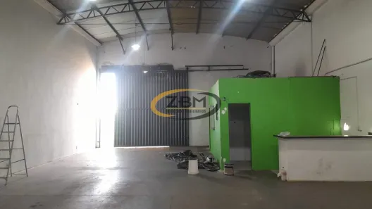 Galpão / Depósito / Armazém para alugar, 200m² no Jardim Riviera, Cambé