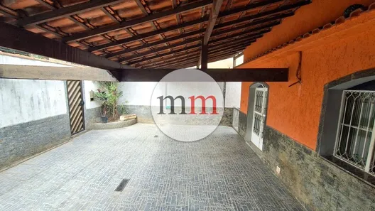 Casa com 3 Quartos à venda, 200m² no Comendador Soares, Nova Iguaçu
