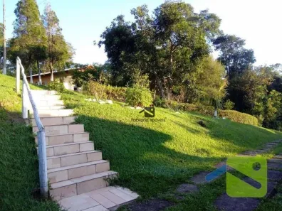 Fazenda / Sítio / Chácara com 5 Quartos à venda, 600m² no Mairinque, Mairinque