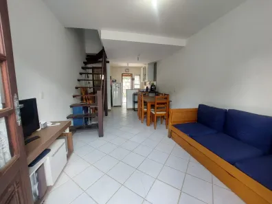 Casa de Condomínio com 2 Quartos à venda, 55m² no Parque do Imbui, Teresópolis