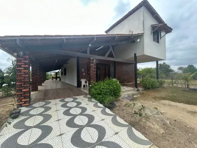 Fazenda / Sítio / Chácara com 4 Quartos à venda, 2000m² no , Sairé