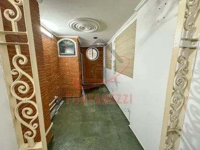 Conjunto Comercial / Sala para alugar, 77m² no Vila Bastos, Santo André