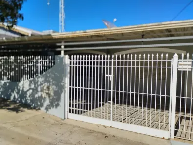 Casa com 2 Quartos para alugar, 140m² no Santa Cecília, Paulínia