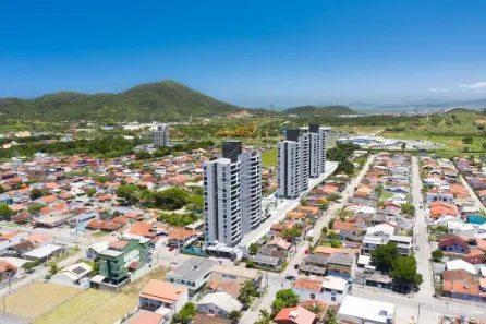 Apartamento com 3 Quartos à venda, 76m² no Praia de Armação do Itapocorói, Penha