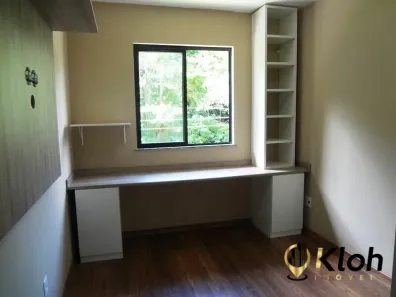 Apartamento com 2 Quartos à venda, 70m² no Samambaia, Petrópolis