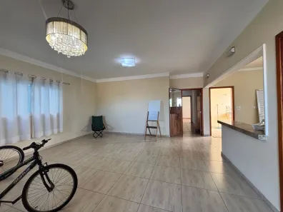 Casa de Condomínio com 3 Quartos para alugar, 153m² no Residencial Central Parque, Salto