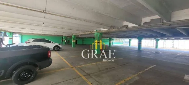 Galpão / Depósito / Armazém para alugar, 2100m² no Loteamento João Batista Julião, Guarujá