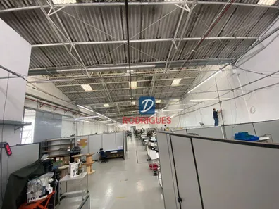 Galpão / Depósito / Armazém para alugar, 1700m² no Taboão, Diadema