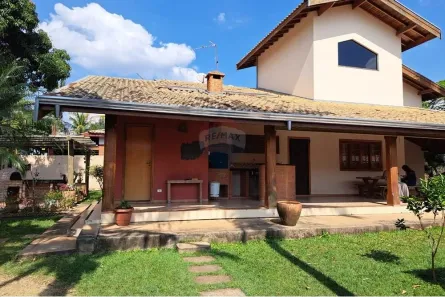 Fazenda / Sítio / Chácara com 3 Quartos para alugar, 325m² no Recanto Jatobá, Americana