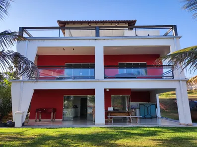 Fazenda / Sítio / Chácara com 7 Quartos à venda, 550m² no Taguatinga Centro, Brasília