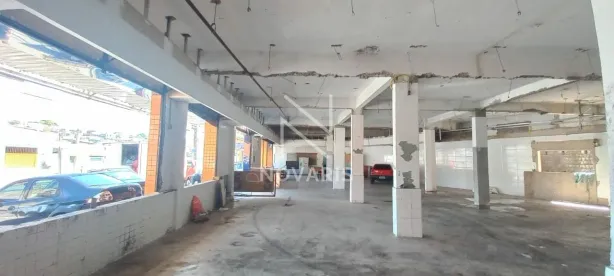 Casa Comercial para venda ou aluguel, 450m² no Jardim Novo Campo Limpo, Embu das Artes