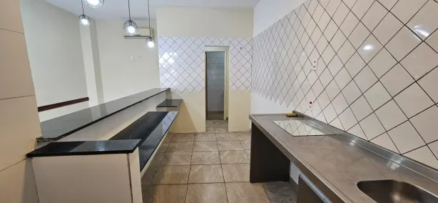 Loja / Salão / Ponto Comercial à venda, 28m² no Vila Nova, Cabo Frio