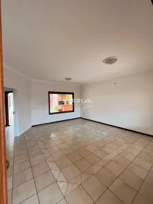 Casa com 3 Quartos para alugar, 300m² no Vila Harmonia, Araraquara