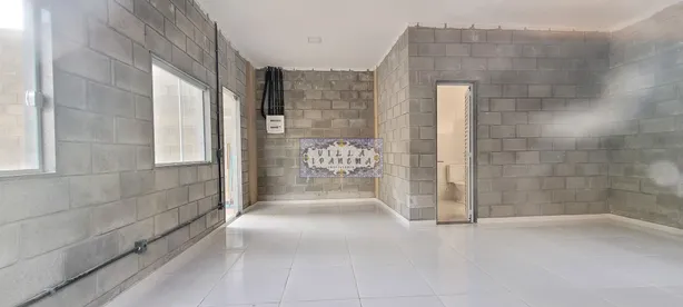 Galpão / Depósito / Armazém com 1 Quarto à venda, 650m² no Juscelino, Mesquita