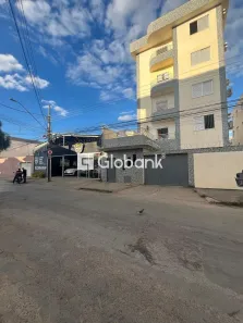 Apartamento com 3 Quartos para venda ou aluguel, 100m² no São José, Montes Claros