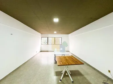 Conjunto Comercial / Sala para alugar, 34m² no Jardim São Vicente, Cotia
