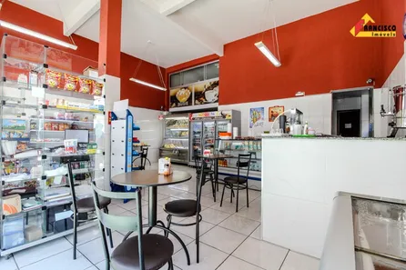 Loja / Salão / Ponto Comercial à venda, 137m² no Jardim Brasília, Divinópolis