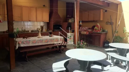 Sobrado com 6 Quartos à venda, 500m² no Centro, Embu-Guaçu