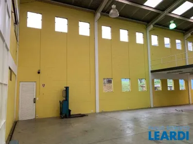 Casa Comercial à venda, 505m² no Jardim São Marcos, Itapevi