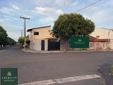 Sobrado com 3 Quartos à venda, 153m² no Parque Bandeirante, Rio Verde