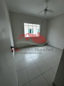Sobrado com 2 Quartos para alugar, 70m² no Rio Pequeno, Camboriú