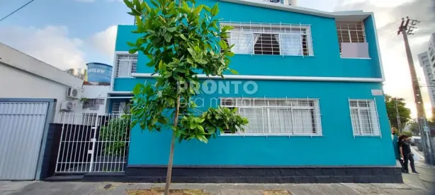 Casa com 4 Quartos à venda, 242m² no Aflitos, Recife
