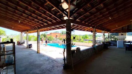 Fazenda / Sítio / Chácara com 4 Quartos à venda, 1000m² no Centro, Mairinque