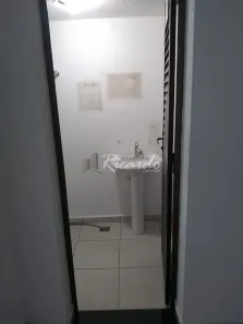 Loja / Salão / Ponto Comercial para alugar, 243m² no Vila Cascata, Arapongas