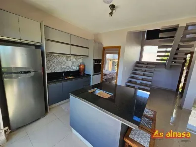 Sobrado com 3 Quartos à venda, 278m² no , Igaratá