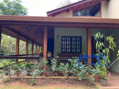 Fazenda / Sítio / Chácara com 4 Quartos à venda, 4200m² no , Mairinque