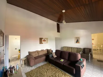 Casa com 2 Quartos à venda, 150m² no Vila Mike, São Roque