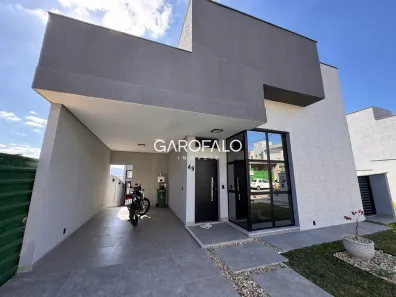 Casa de Condomínio com 3 Quartos para alugar, 170m² no Terras Alpha, Resende
