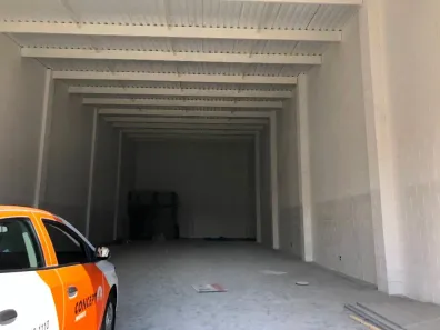 Galpão / Depósito / Armazém para alugar, 300m² no Centro, Poá