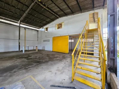 Galpão / Depósito / Armazém à venda, 1372m² no Vila da Inabi, Camaragibe