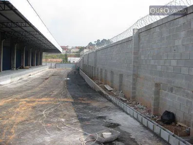 Galpão / Depósito / Armazém para alugar, 2500m² no Jardim Fátima, Guarulhos