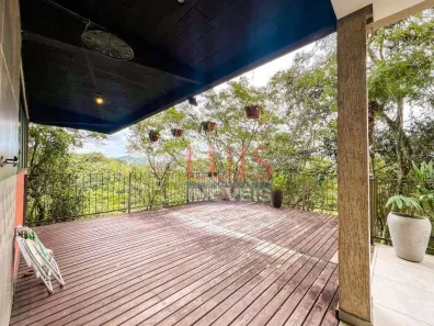 Casa de Condomínio com 5 Quartos para alugar, 401m² no Vila Progresso, Niterói
