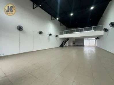 Galpão / Depósito / Armazém para alugar, 324m² no Jardim Europa, Jaguariúna