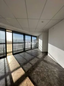 Conjunto Comercial / Sala para alugar, 77m² no Valongo, Santos