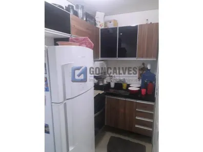 Sobrado com 2 Quartos à venda, 50m² no Parque Erasmo Assunção, Santo André