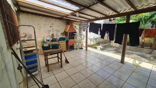 Fazenda / Sítio / Chácara com 2 Quartos à venda, 196m² no Jundiaizinho (Terra Preta), Mairiporã