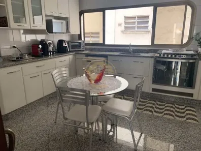 Apartamento com 4 Quartos à venda, 257m² no Gonzaga, Santos