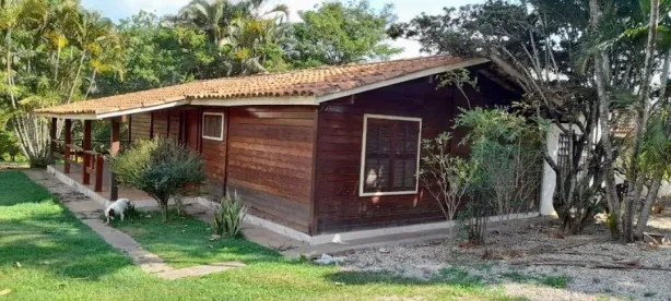 Fazenda / Sítio / Chácara com 2 Quartos à venda, 181m² no Iate Clube de Campinas, Americana