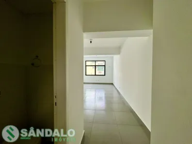 Conjunto Comercial / Sala para alugar, 26m² no Zona 01, Maringá