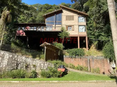 Sobrado com 3 Quartos à venda, 241m² no Roseira, Mairiporã