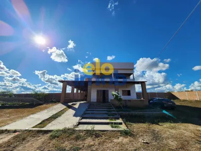 Fazenda / Sítio / Chácara com 4 Quartos à venda, 10000m² no Nina Liberato, Caruaru