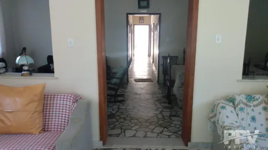 Fazenda / Sítio / Chácara com 3 Quartos à venda, 10000m² no Citrolândia, Guapimirim