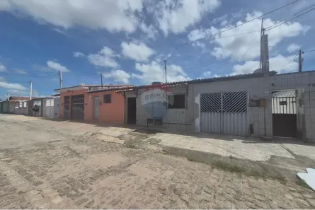 Casa com 6 Quartos à venda, 208m² no Potengi, Natal