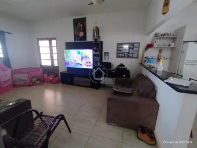 Casa com 4 Quartos à venda, 247m² no Jardim São Conrado, Campo Grande