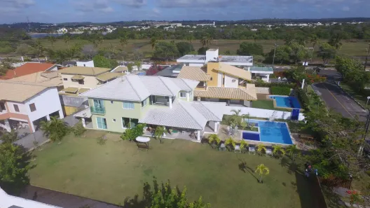 Casa de Condomínio com 8 Quartos à venda, 420m² no Guarajuba (Monte Gordo), Camaçari